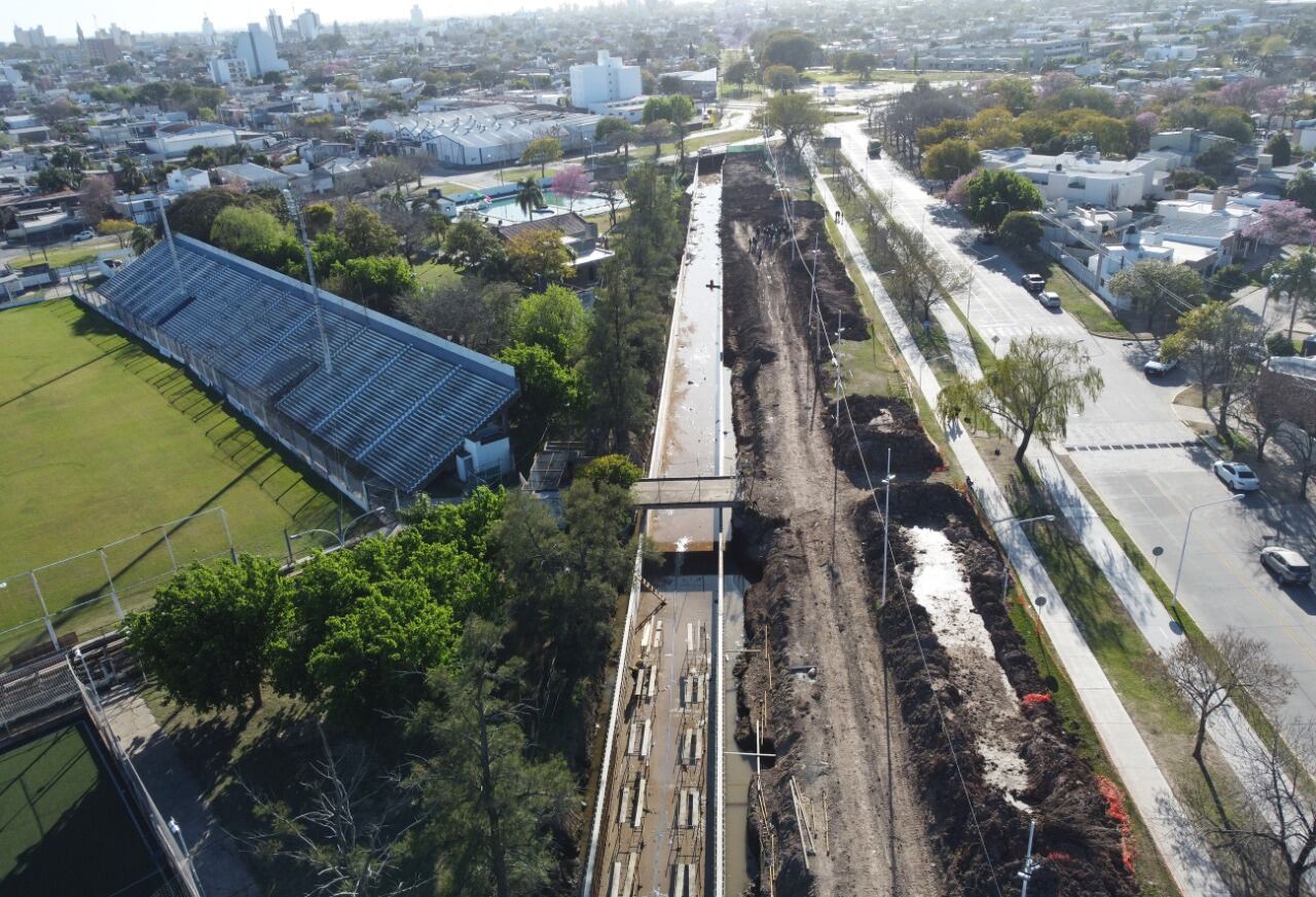 Así se ve la obra del Canal Sur, cerca de la cancha de Ben Hur