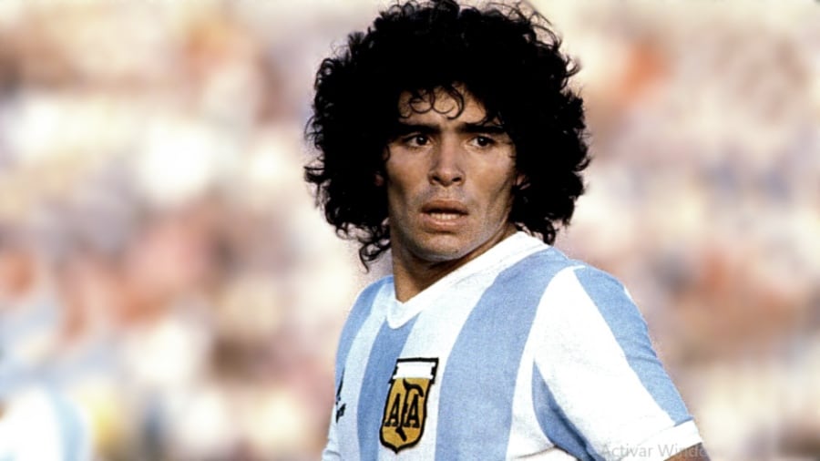 Un 18 de junio de 1982, el recordado ídolo de la "albiceleste" participó de su primera cita mundialista durante España 1982. / Gentileza.