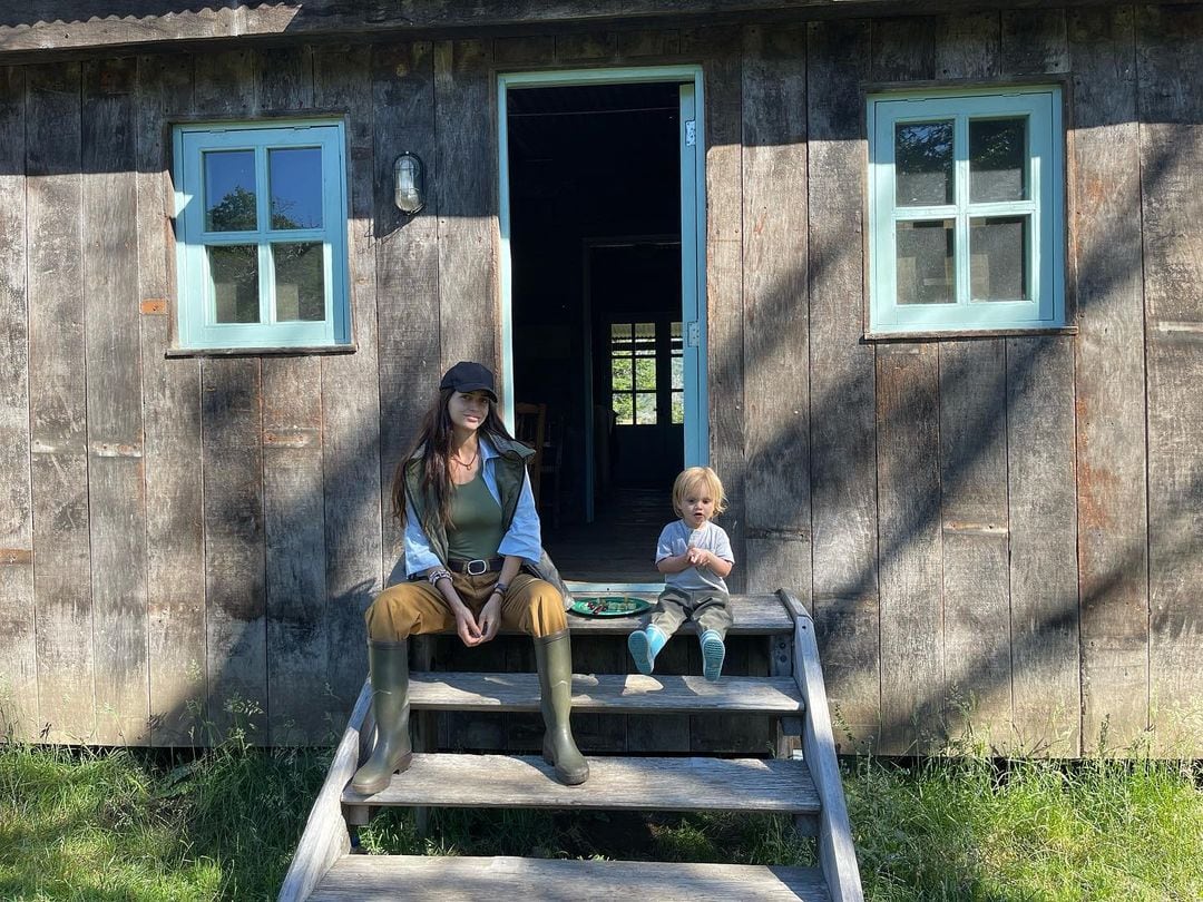 Zaira Nara junto a su hijo Viggo disfrutando de la Patagonia.