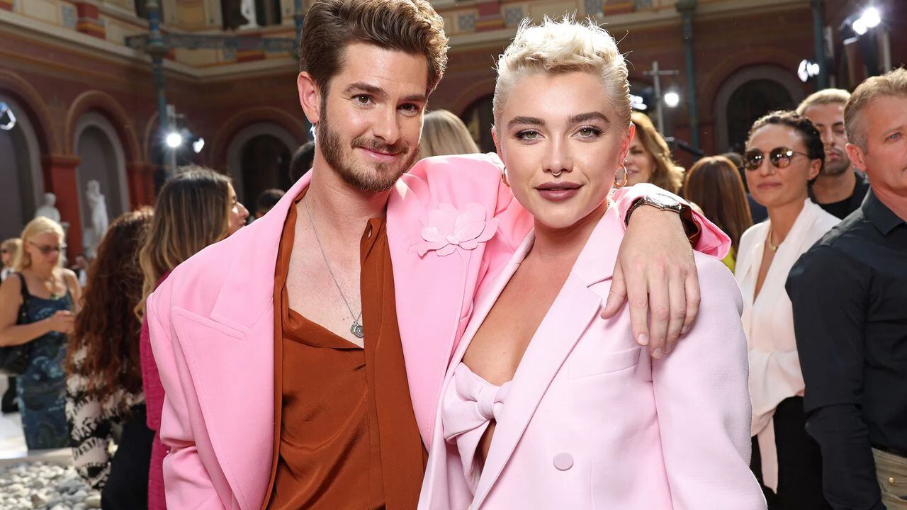 Andrew Garfield y Florence Pugh