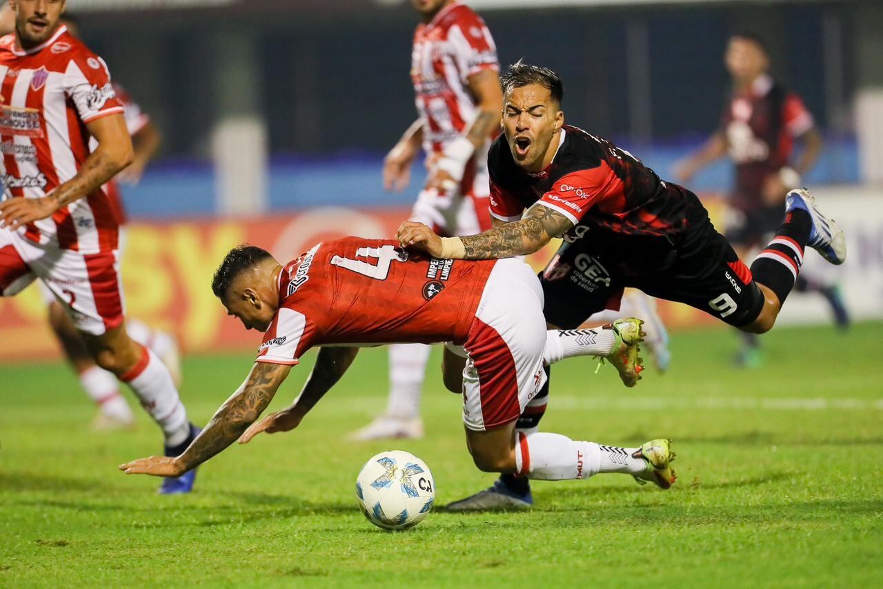 Instituto y otra caída, con eliminación en Copa Argentina (La Voz).