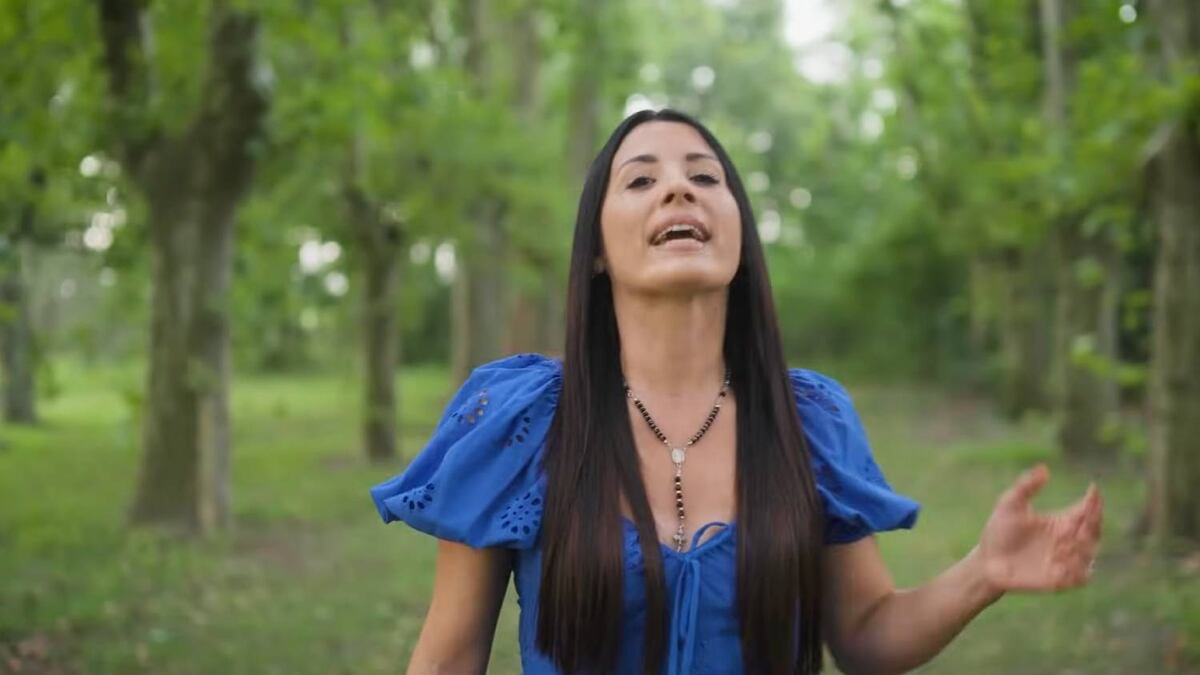 La fe y el canto en Rosario: Leda Bergonzi anunció un sorprendente proyecto musical