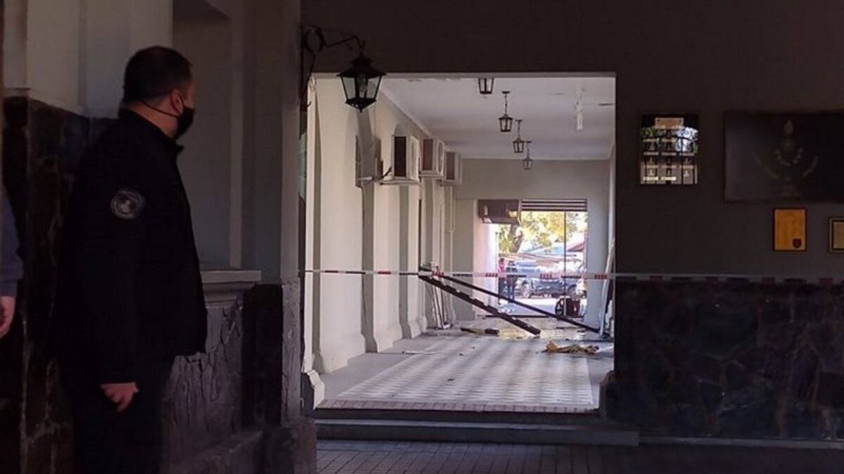 Los policías heridos por la explosión en la Jefatura ya se encuentran estables