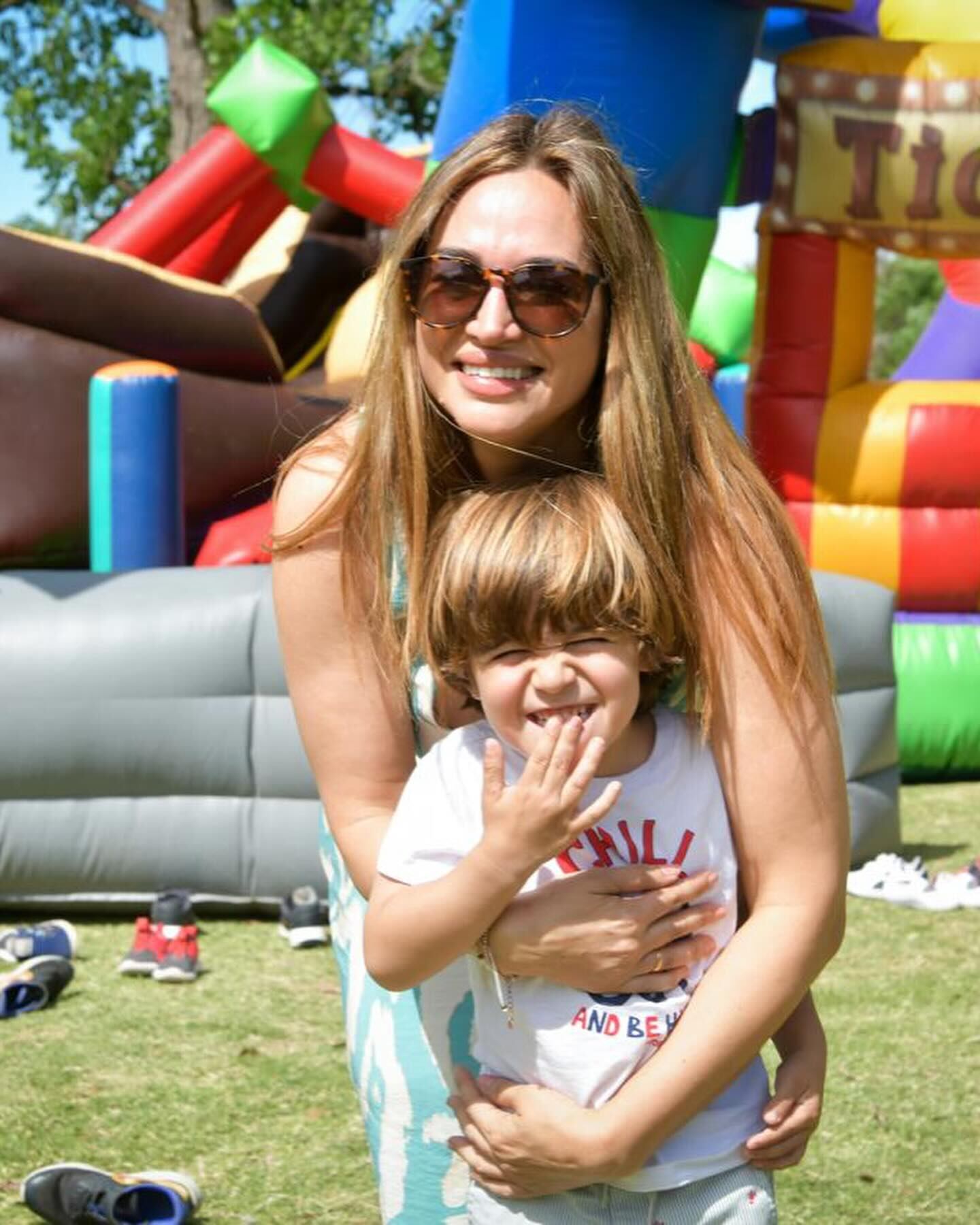 La famosa y su hijo estuvieron en el cumpleaños de Mirko.