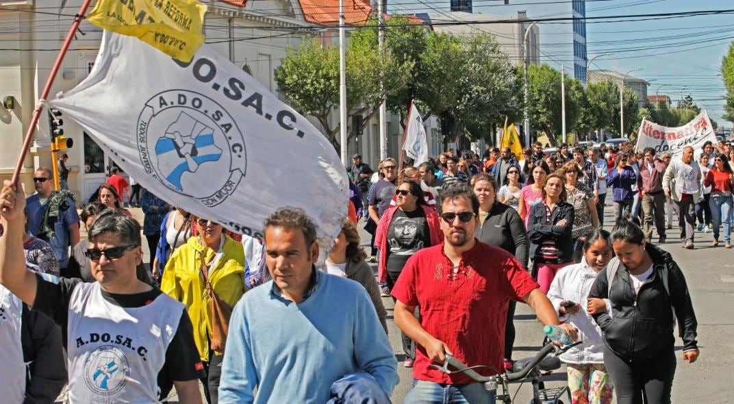 Las clases no comenzarán hoy en Santa Cruz cuyo calendario escolar indica que el ciclo lectivo concluirá el 20 de diciembre.

