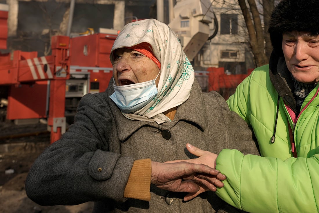 Civiles de Kyiv, Ucrania. (AP)