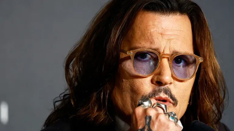 Johnny Depp visitó el Teatro Colón y sorprendió a todos con su actitud