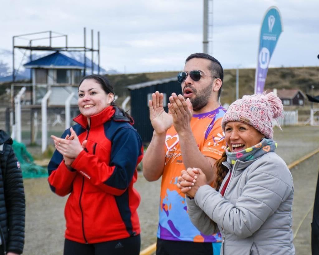 Los atletas completaron 170km en el circuito de la pista de atletismo Oscar Oyarzun..