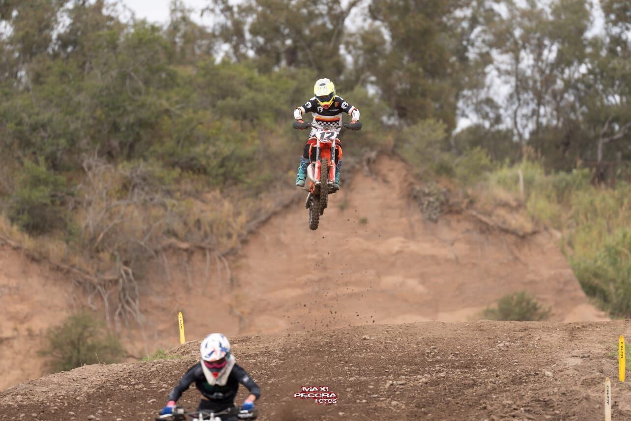 Santino Riba piloto motocross Arroyito