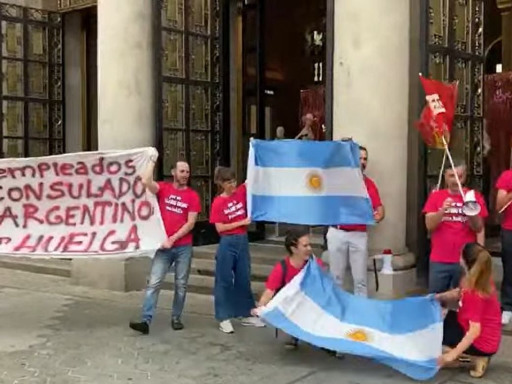 Los trabajadores aseguran que extenderán el plan de fuerza hasta agosto.