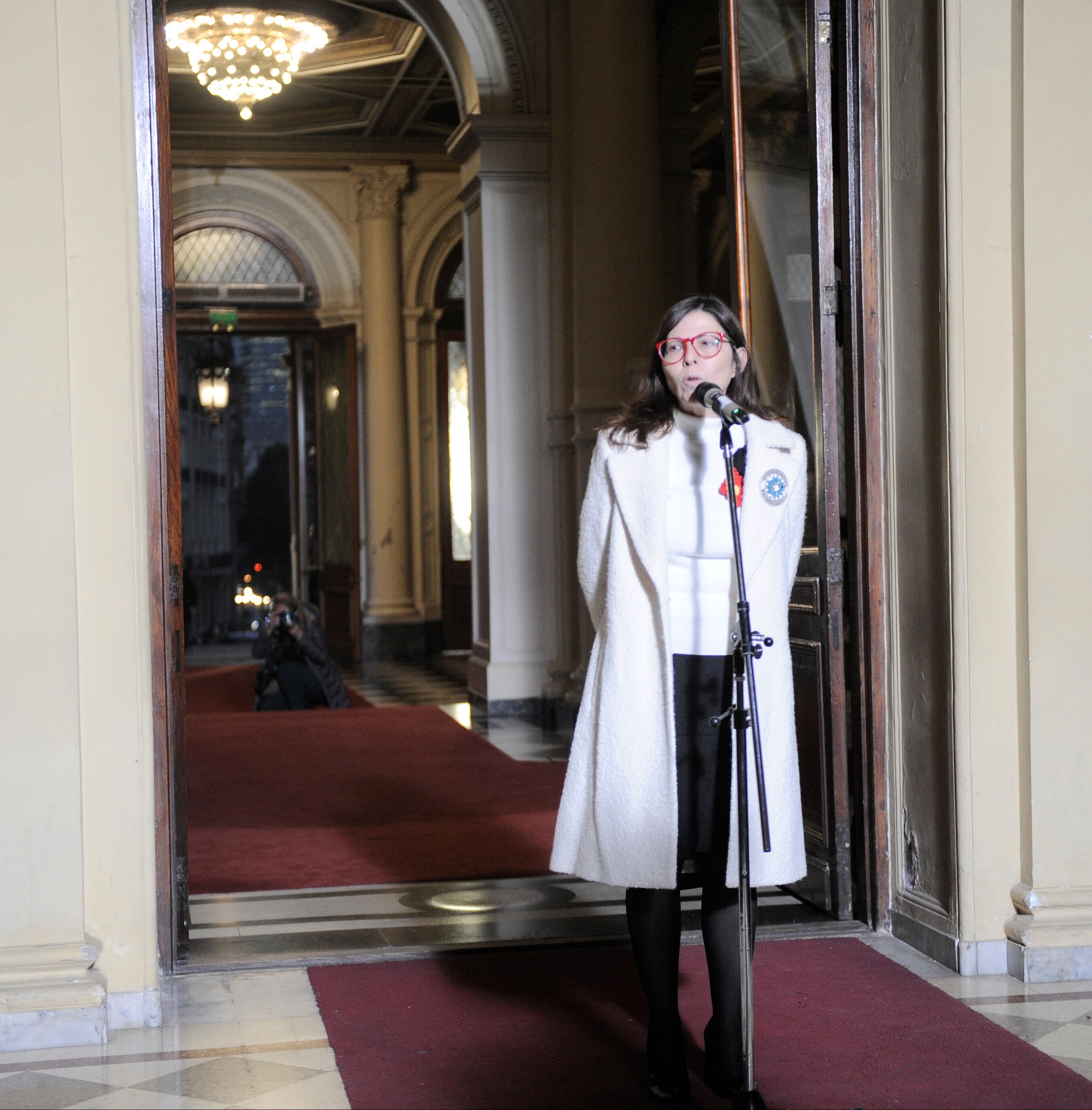 Silvina Batakis, tras la jura, habló para la prensa. Foto: Clarín.