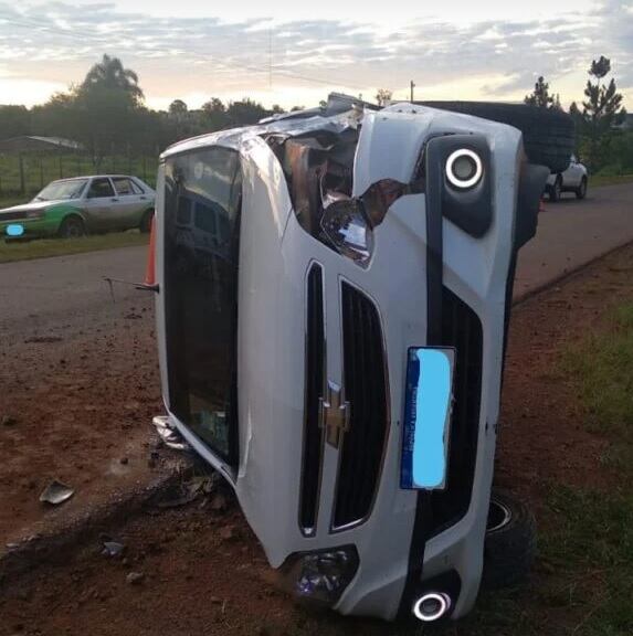 Siniestro vial en Apóstoles dejó como saldo varios heridos.