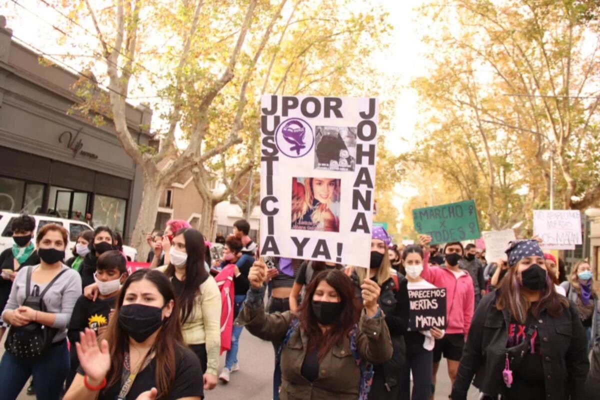 Puntanas marcharon en el aniversario de Ni Una Menos