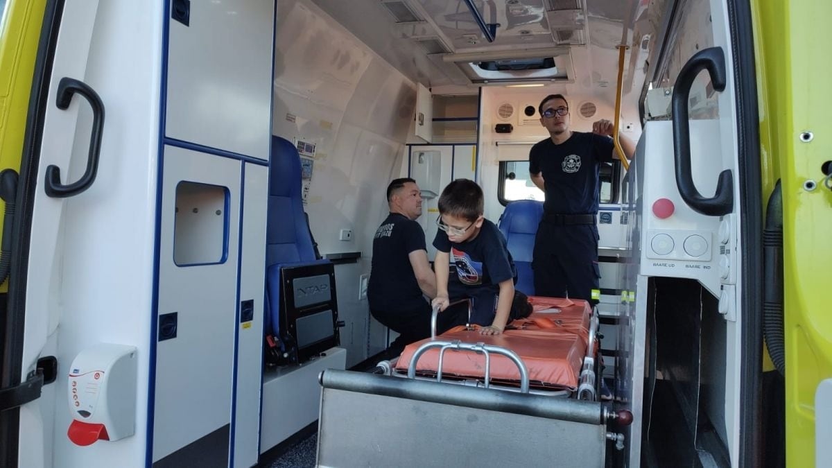 Puerto Iguazú: bomberos voluntarios cuentan con una nueva unidad de traslado.