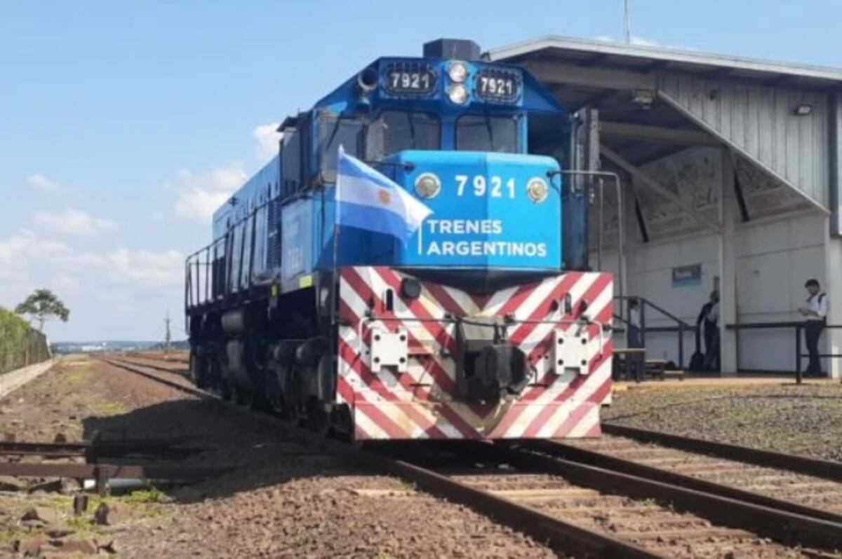 Retorna el servicio del tren Urquiza Cargas entre Argentina y Paraguay