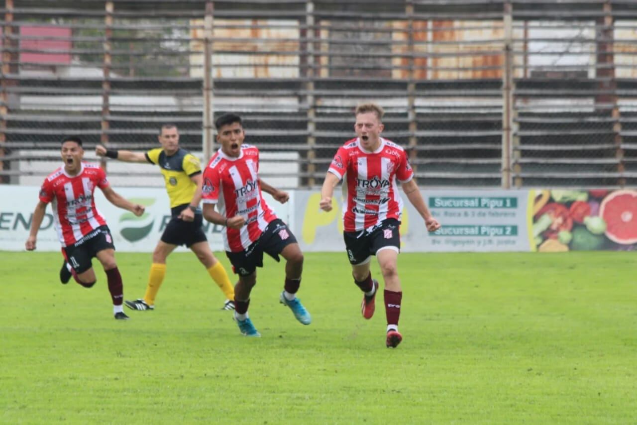 Agustín Bianciotti, el autor del gol de penal con el que se abrió el marcador