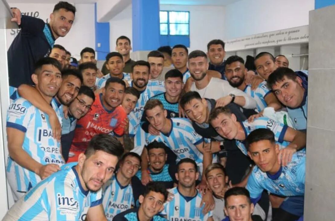 La unión de grupo y un vestuario unido es otra de las claves de este gran presente de la Academia. (Prensa Racing).