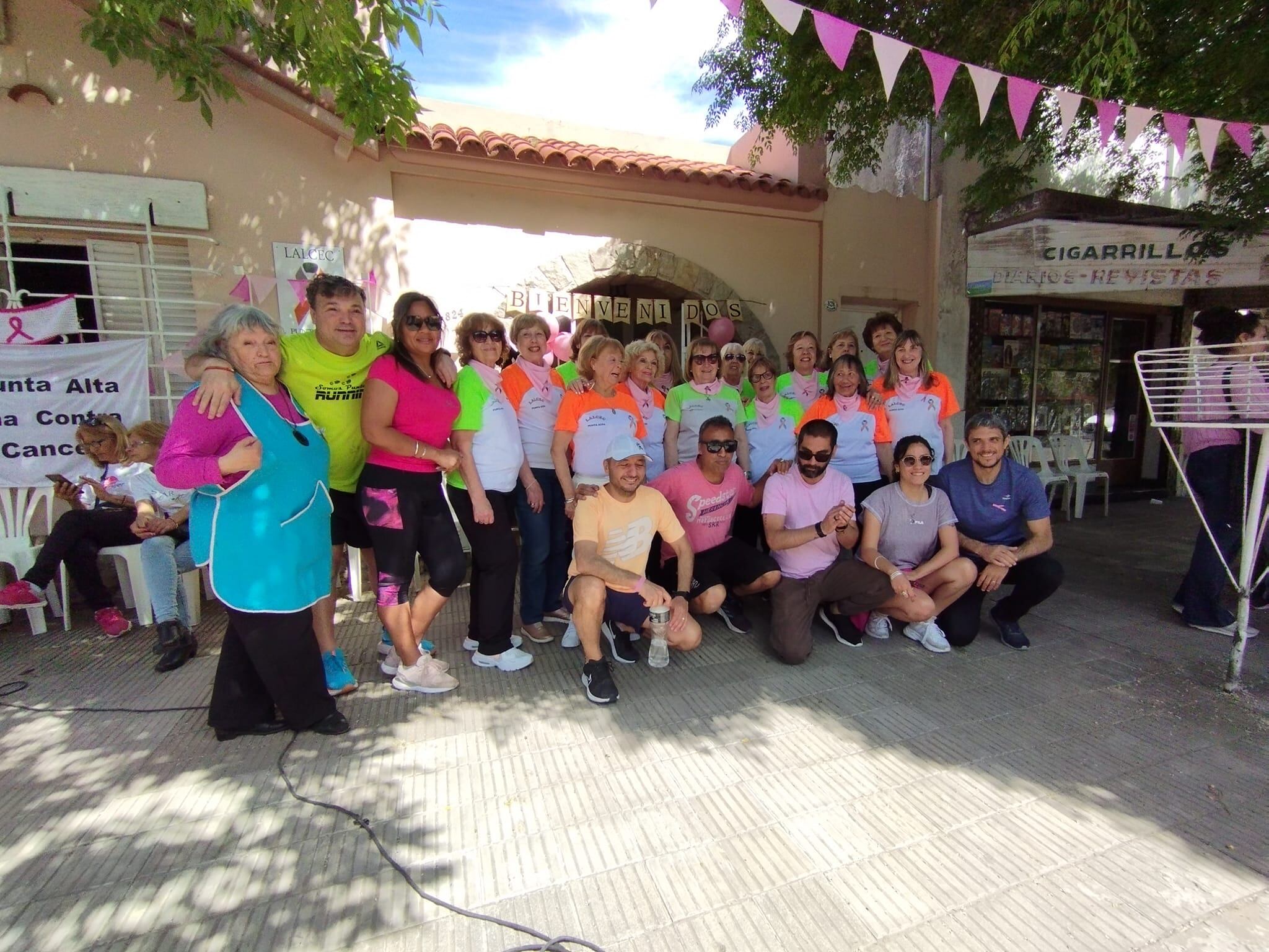 Importante participación en la caminata de LALCEC Punta Alta