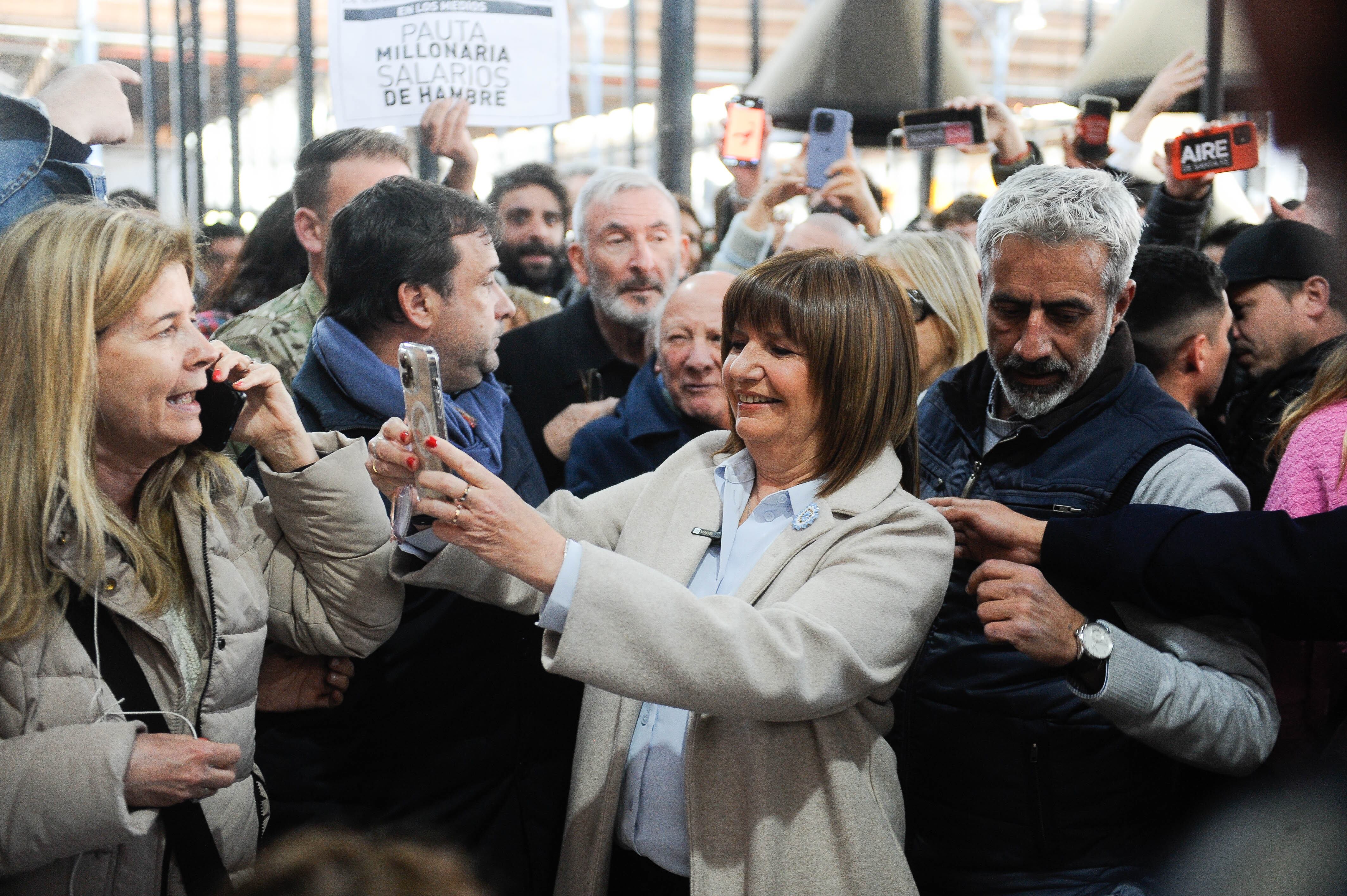 Paso 2023  Eelecciones Argentina
Patricia Bullrich votando en la rural
Voto electronico
Foto Federico Lopez Claro