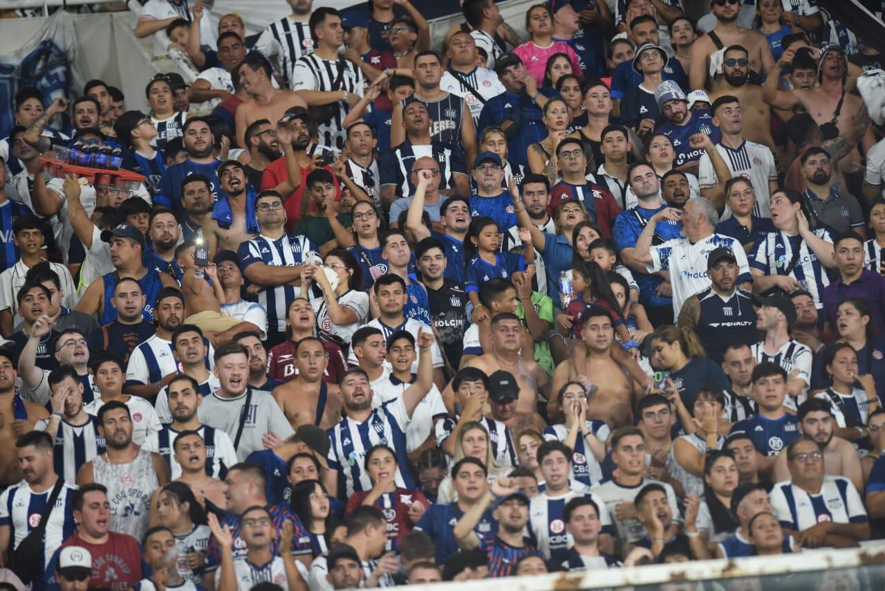 Talleres en su partido ante Lanús. (Javier Ferreyra / La Voz).