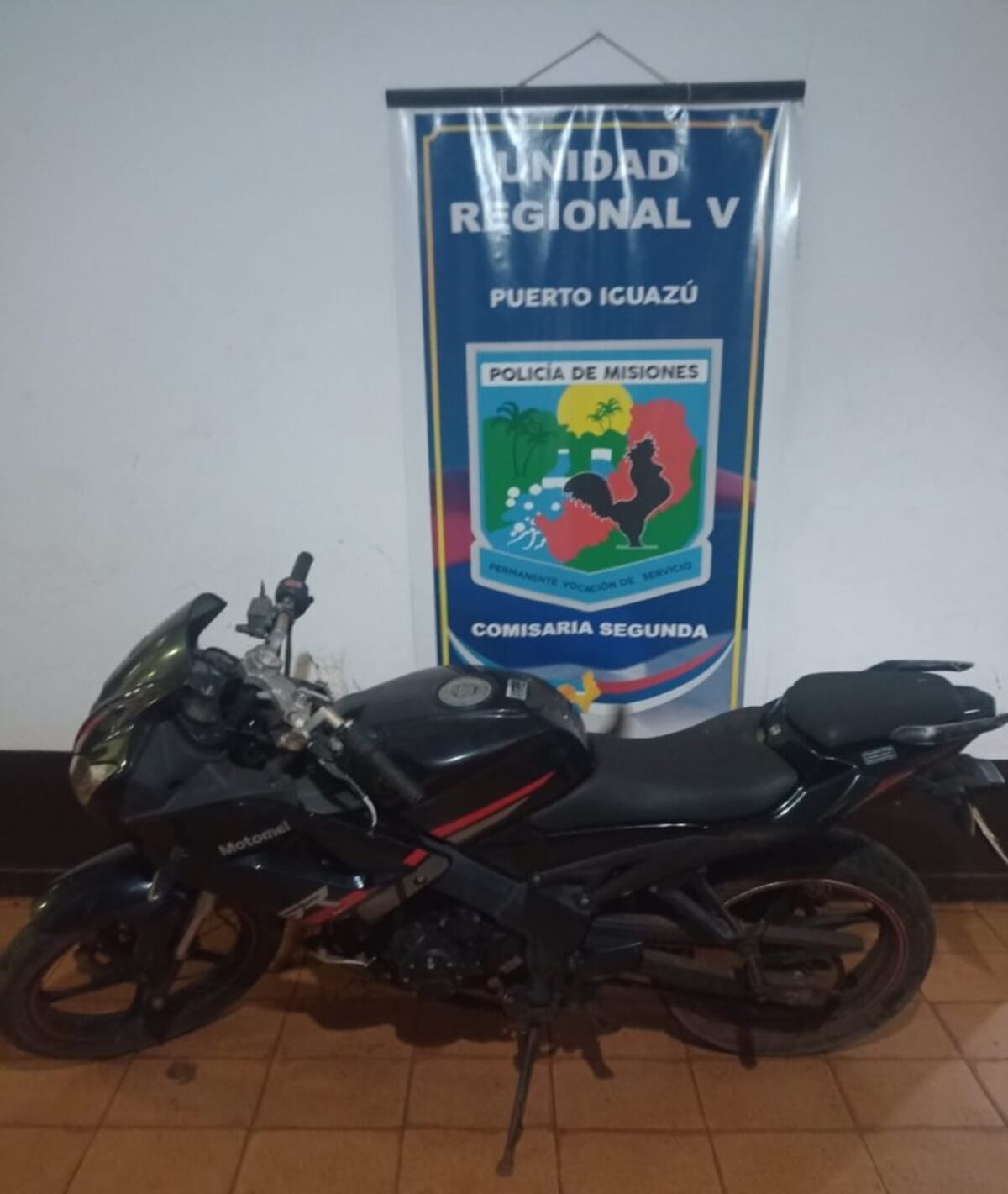 Recuperan una motocicleta presuntamente robada en Puerto Iguazú