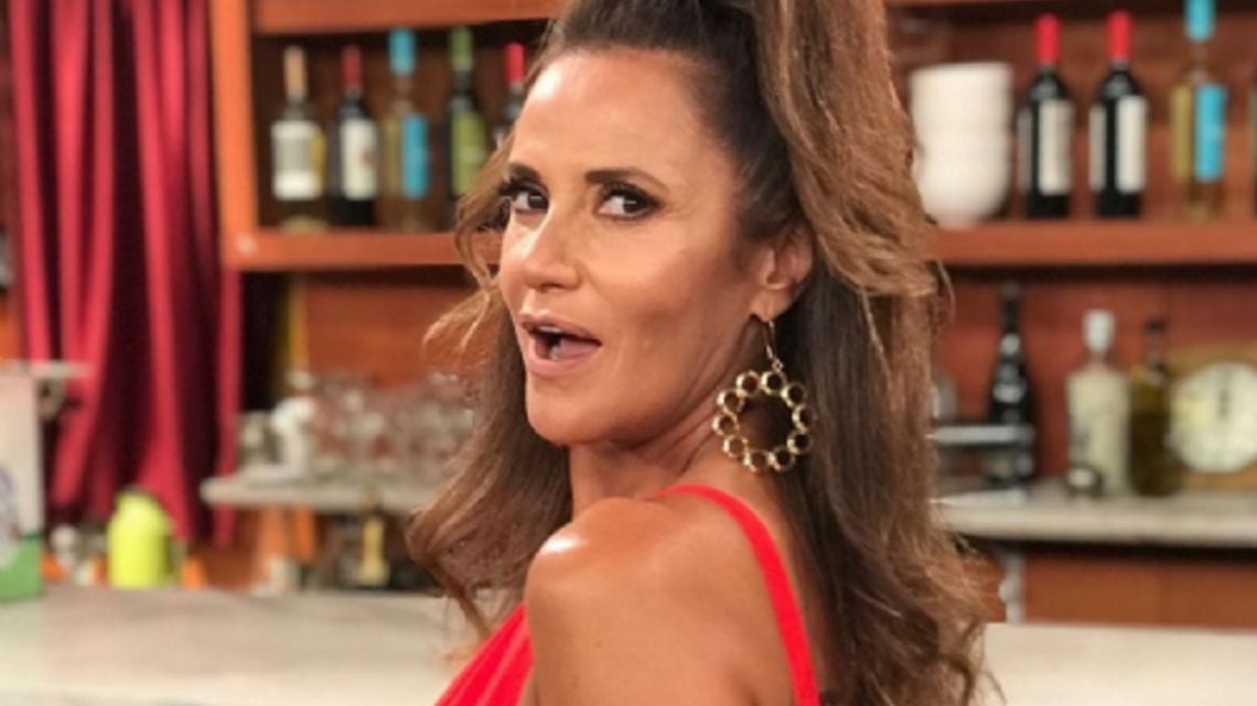 A los 57 años, Fernanda Callejón cautivó en sus redes con un vestido muy ajustado