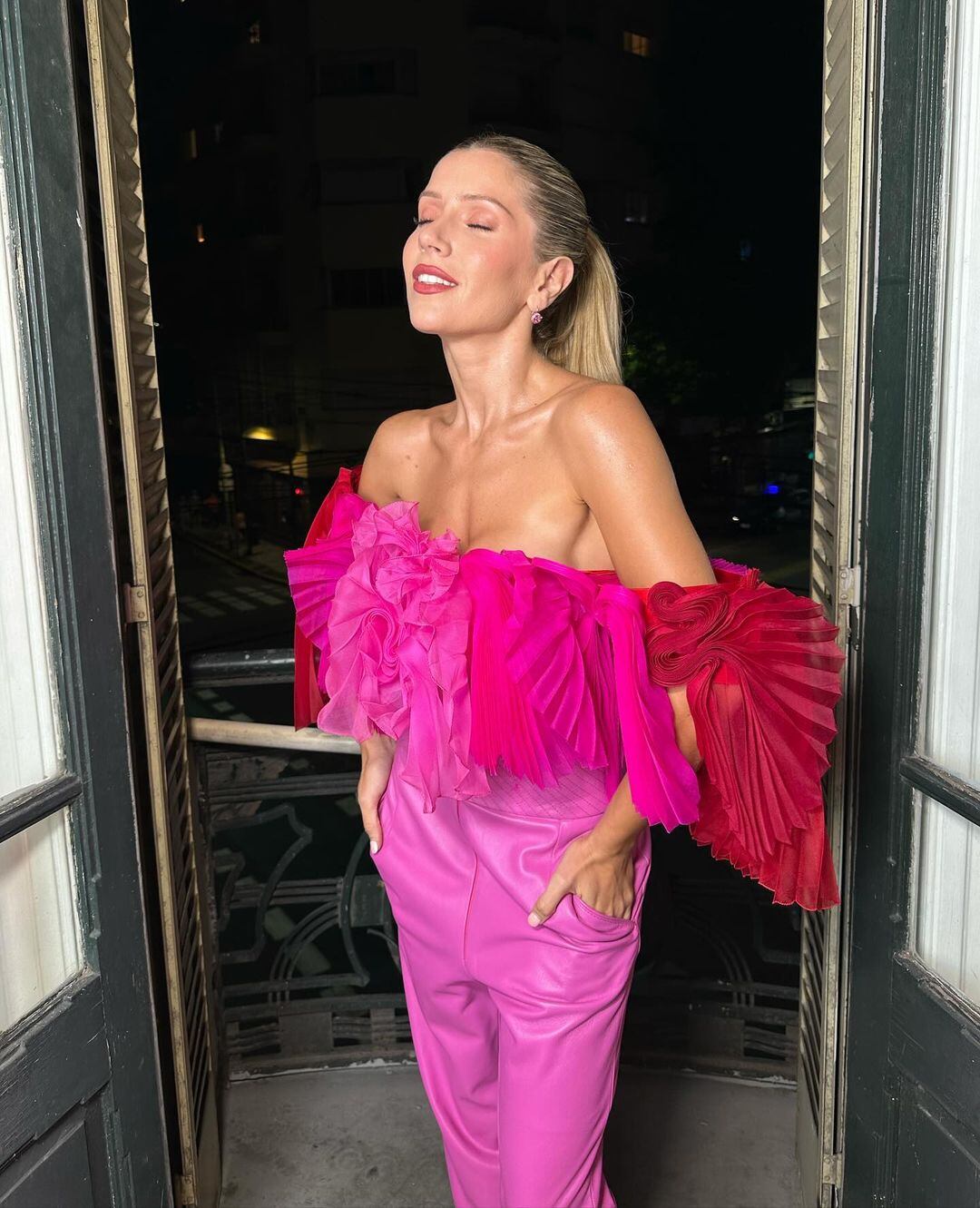 Laurita Fernández impactó con un look total pink antes del estreno de Legalmente Rubia