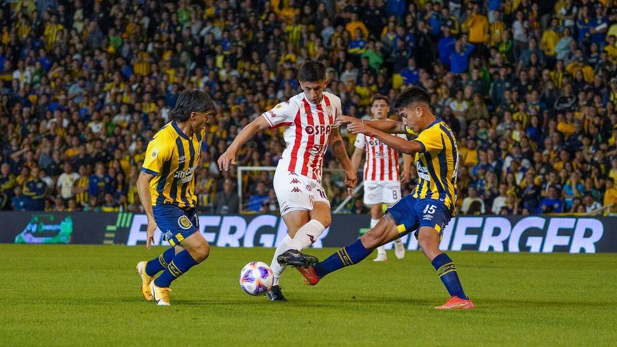 Rosario Central arrinconó a Unión, pero no pudo pasar del empate