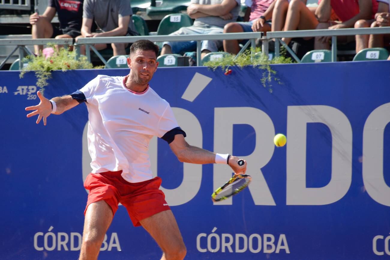 Federico Delbonis, campeón de Copa Davis en 2016, está a un partido de meterse en el cuadro principal del Córdoba Open 2023. (Prensa Córdoba Open)