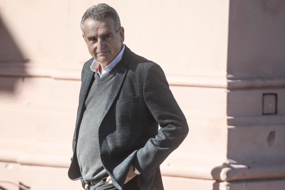Cambios en el Gobierno: Agustín Rossi será el nuevo jefe de la Agencia Federal de Inteligencia