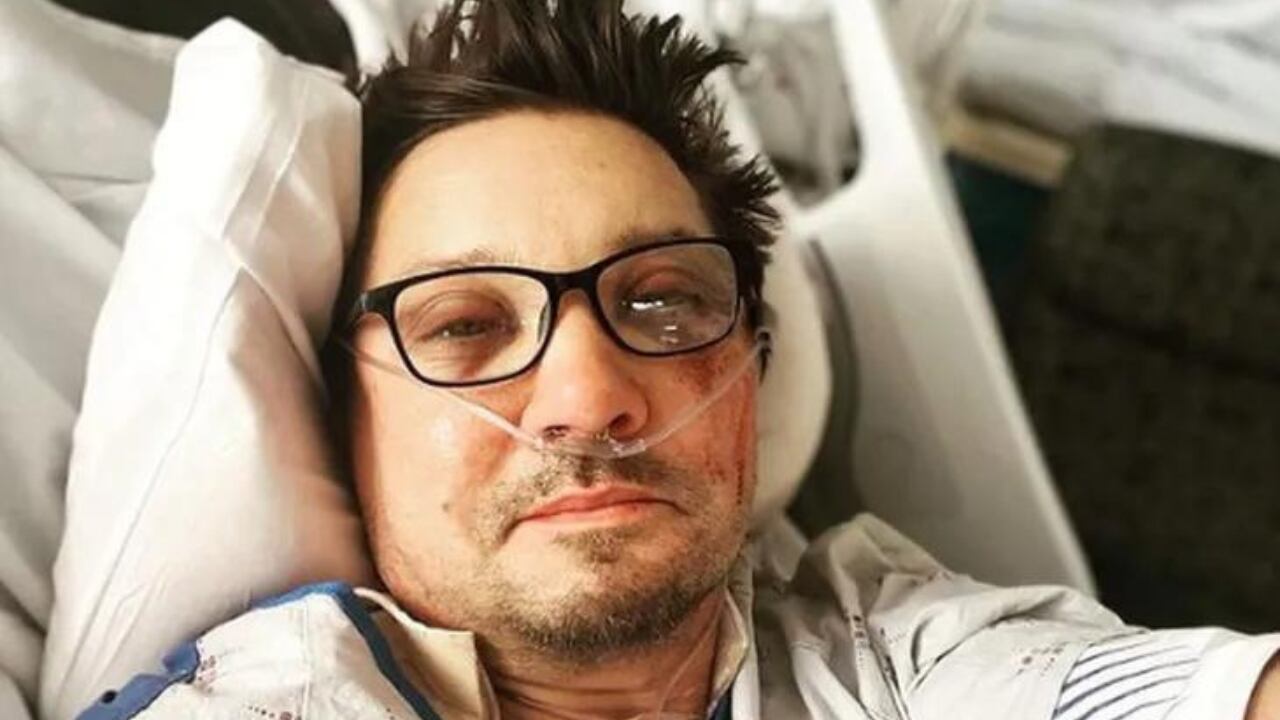 Jeremy Renner desde el hospital