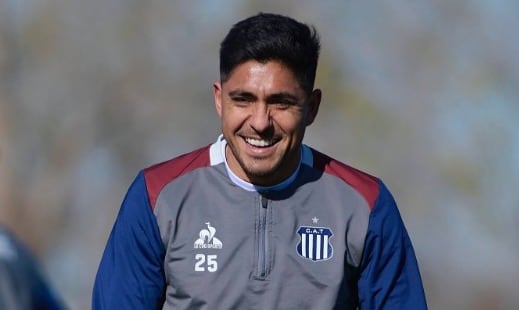 Cristian Tarragona estará ante Huracán. El delantero de Talleres dejó el partido con Unión antes del cierre por una molestia muscular. Al final solamente fue un calambre. El plantel inició este jueves sus entrenamientos rumbo al partido del lunes a las 19.45 en el Kempes.  (Prensa Talleres).