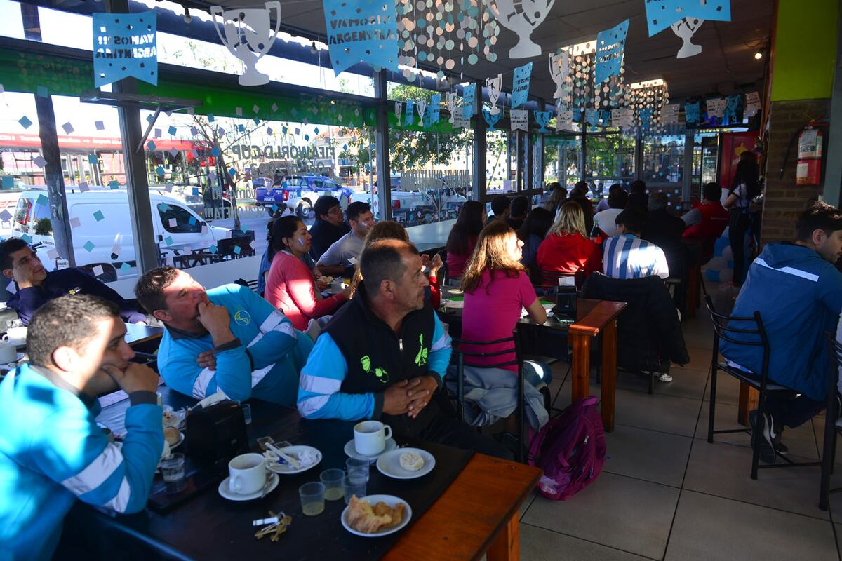 Mundial Qatar 2022: qué tomaron y comieron los cordobeses durante el partido de Argentina