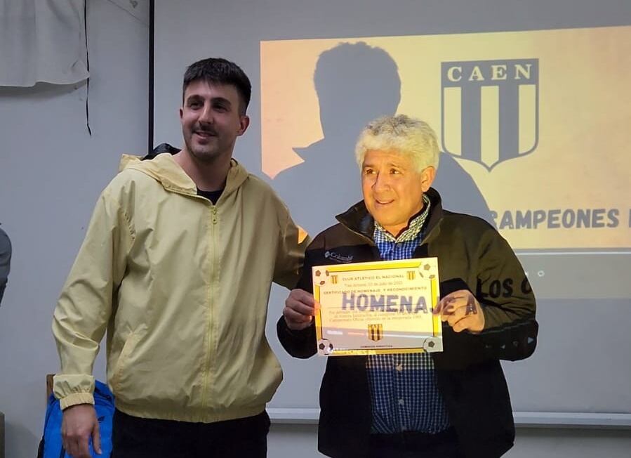 El Nacional de Tres Arroyos homenajeó a los campeones del ‘88