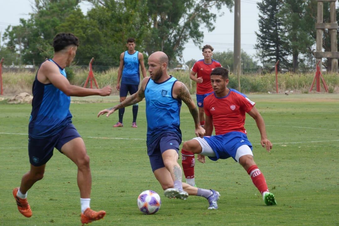 Partido amistoso entre Atlético de Rafaela y Unión de Santa Fe