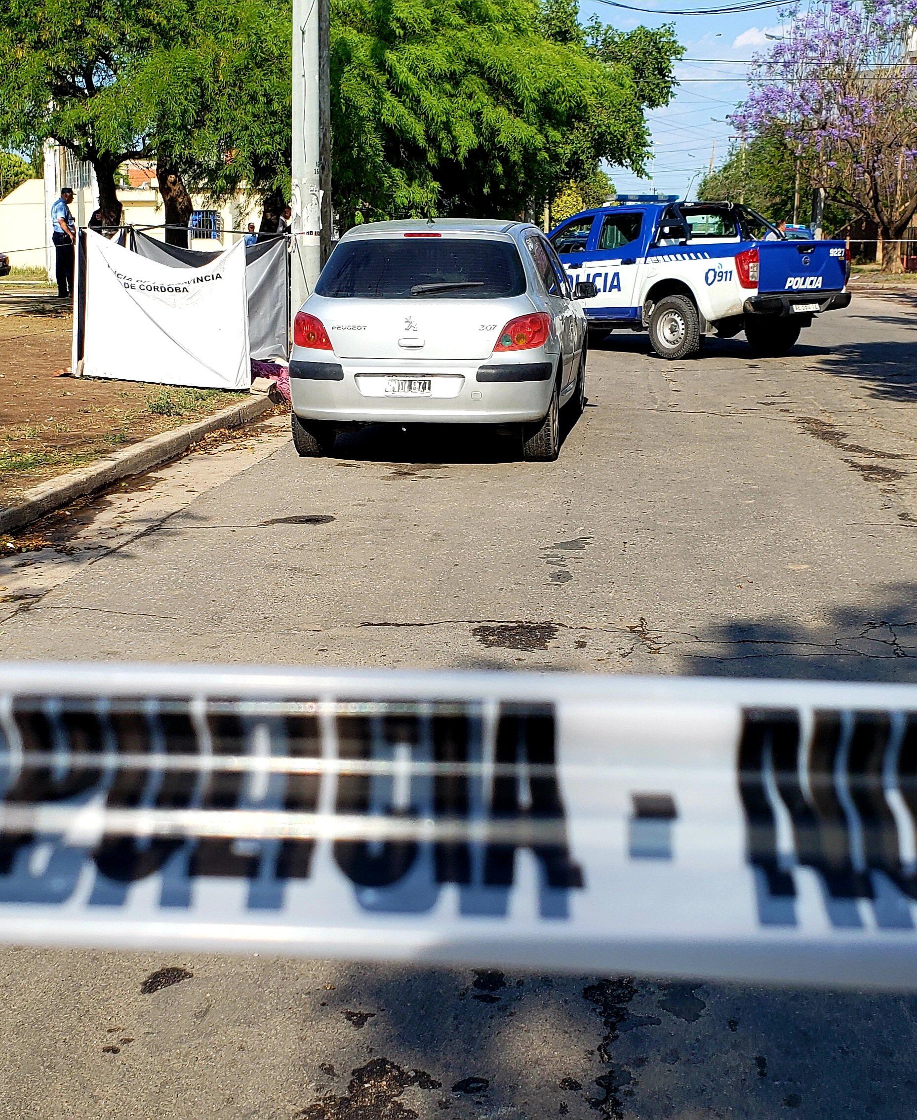 Un remisero mató a su expareja de un disparo en la cabeza.