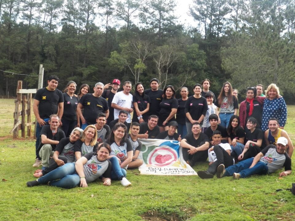 Solidarios sin Fronteras agasajó a los niños en la comunidad Guapo’y en Puerto Libertad.