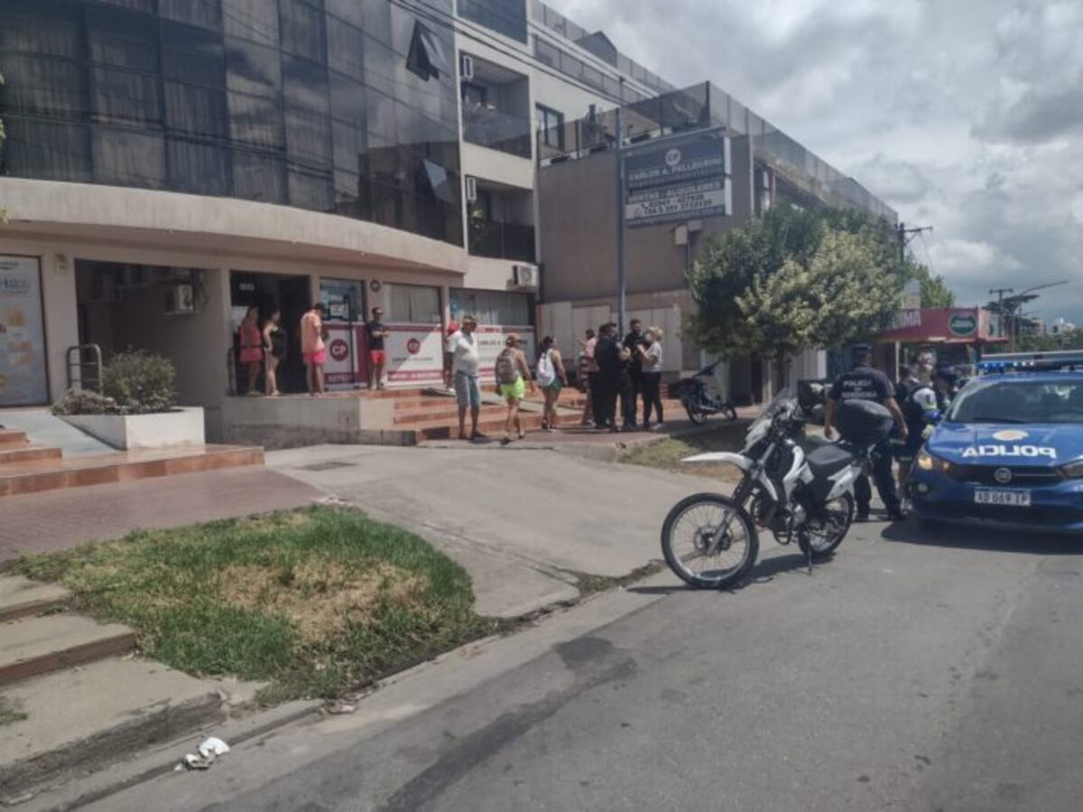 Vecinos de Arroyito viajaron a Carlos Paz por un velorio y les robaron el auto, que luego recuperaron