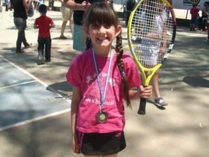 En sus clases de tenis que anadonó por el golf