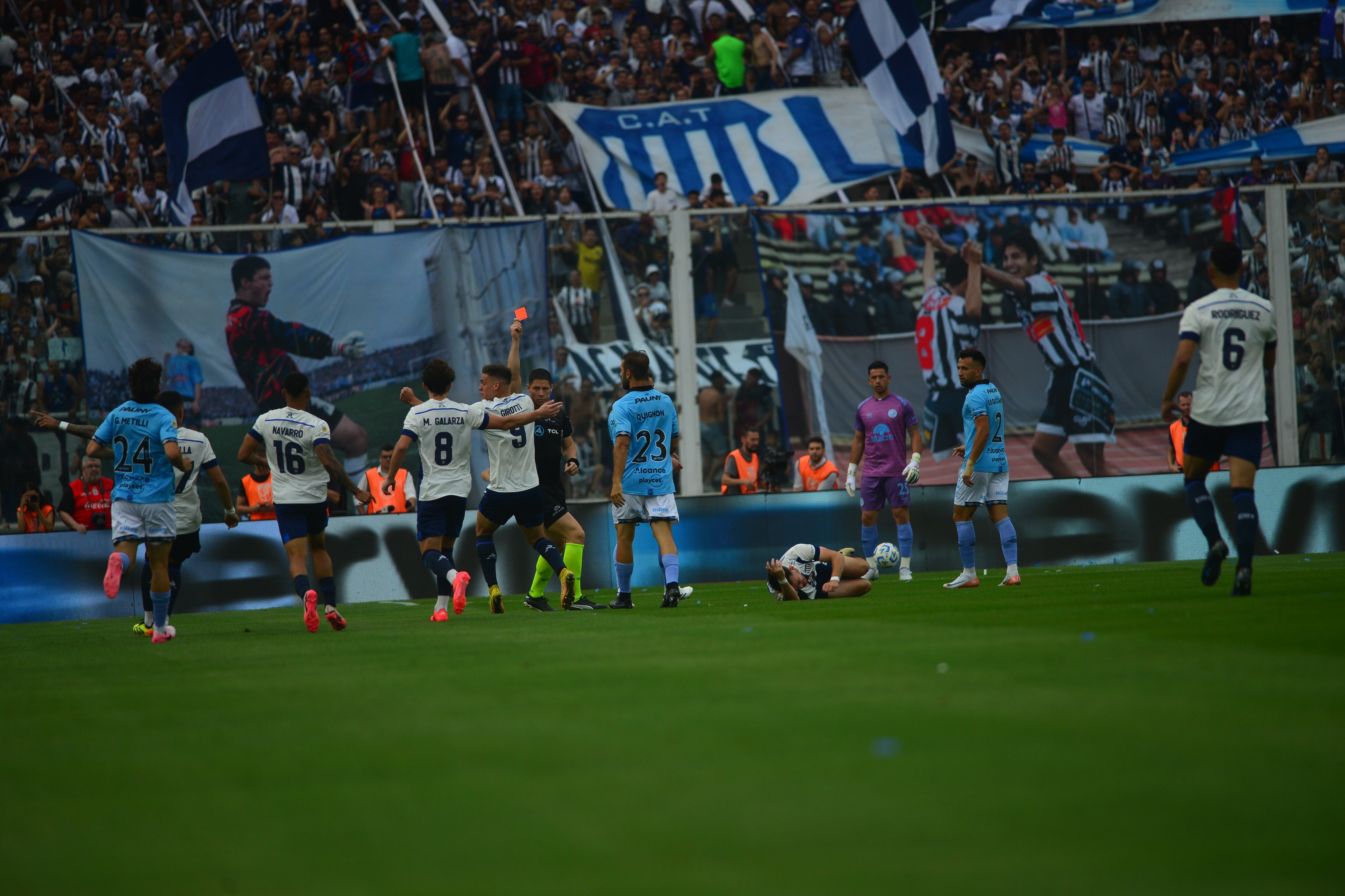 Super Clásico de Córdoba Talleres vs Belgrano en el Kempes