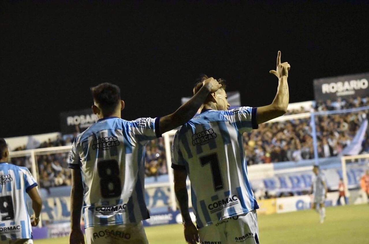 Franco "Wachi" García marcó un tanto para la Academia ante Defensores de Villa Ramallo. (Prensa Racing).