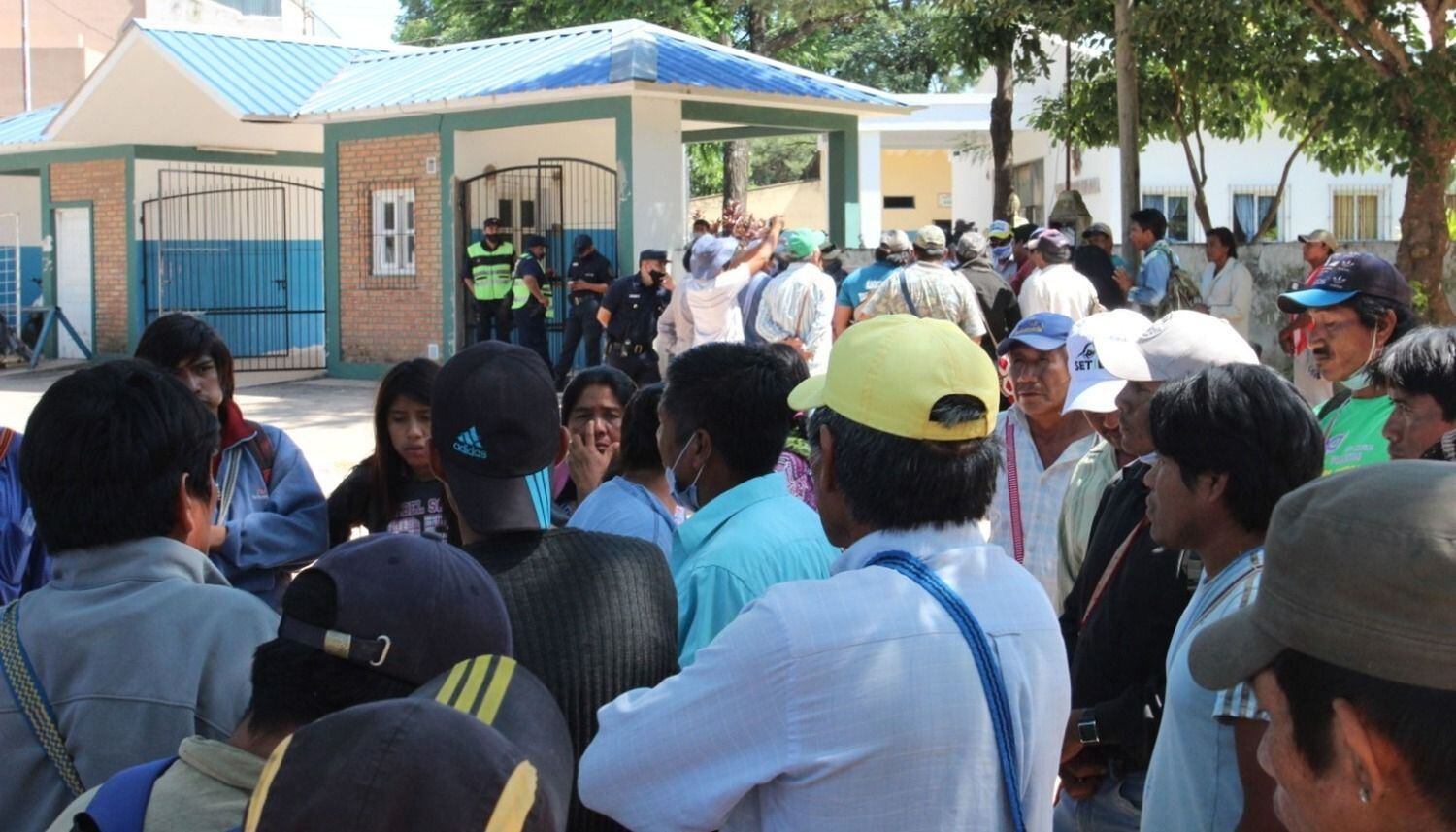 Aborígenes exigen que les entreguen donaciones que dos funcionarias salteñas escondían en una vivienda de Tartagal