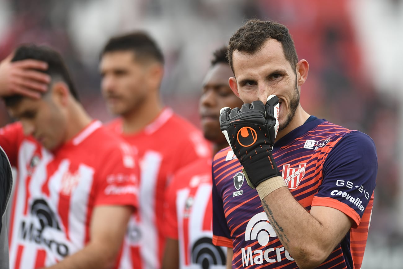 Fútbol Copa de la Liga Instituto de local perdió contra Banfield por 1 a 0 ( Ramiro Pereyra / La Voz )