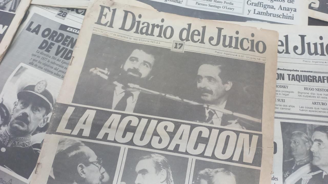 Los ejemplares de "El diario del Juicio" que guardó la jueza rafaelina Cristina Fortunato