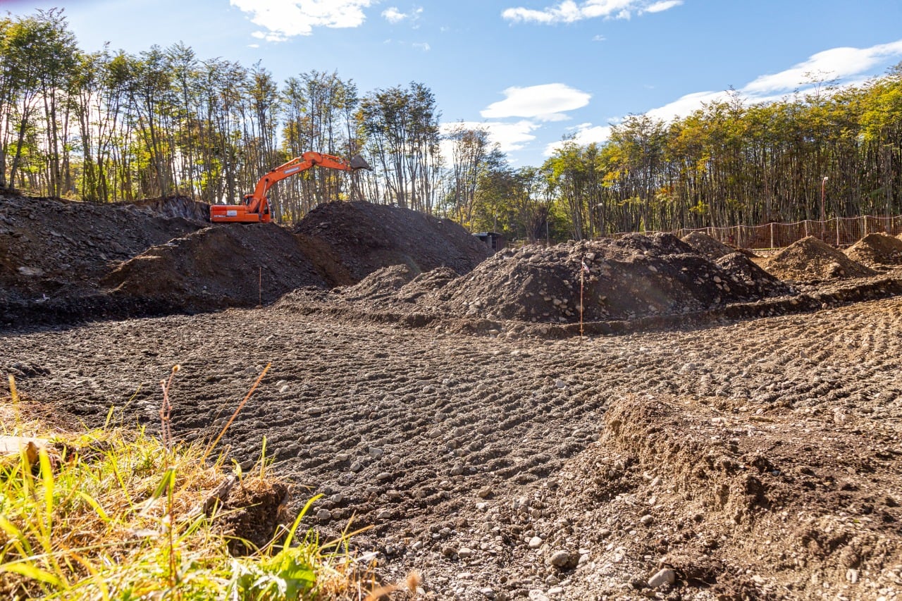 Se prepara el terreno para el nuevo espacio deportivo.