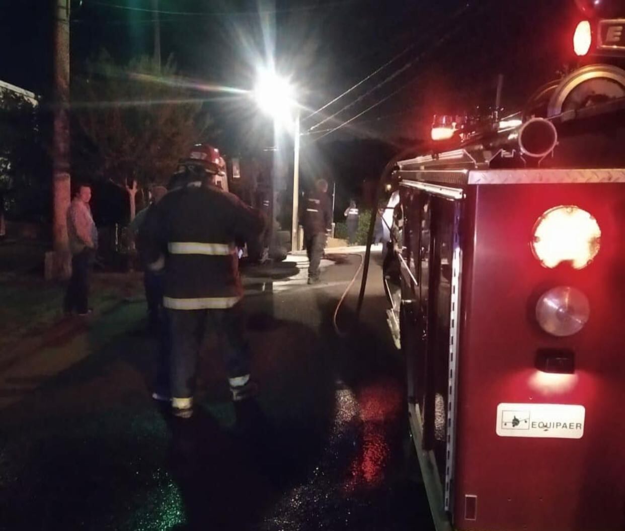 Personal de bomberos- imagen de archivo