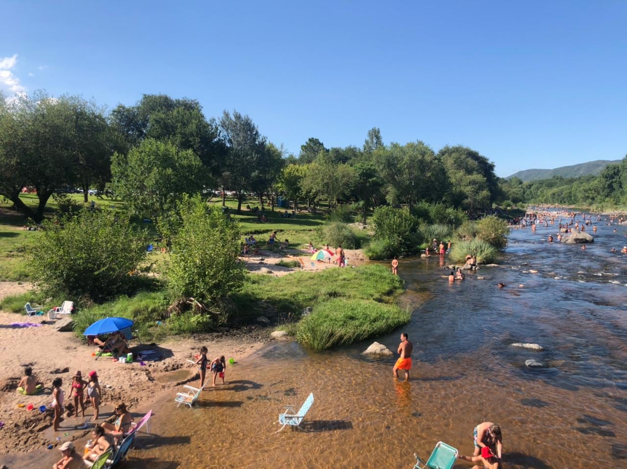 Río San Antonio en verano.