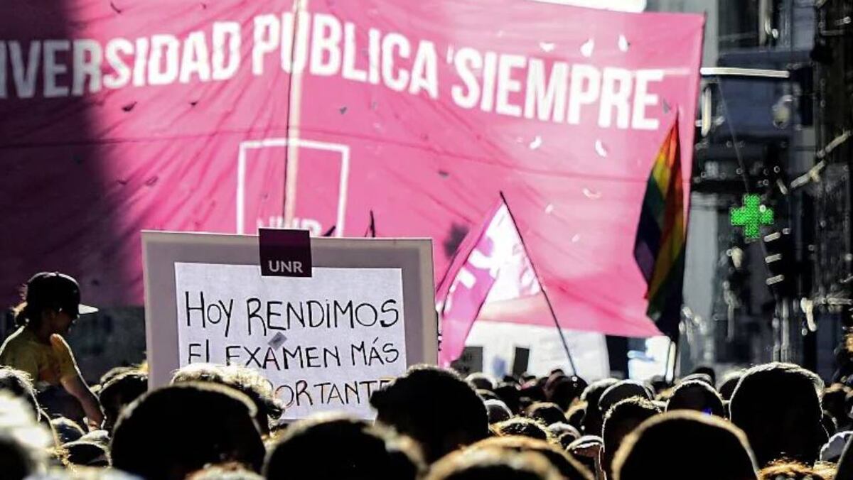 Paro nacional universitario en Rosario: docentes de la UNR adhieren este miércoles