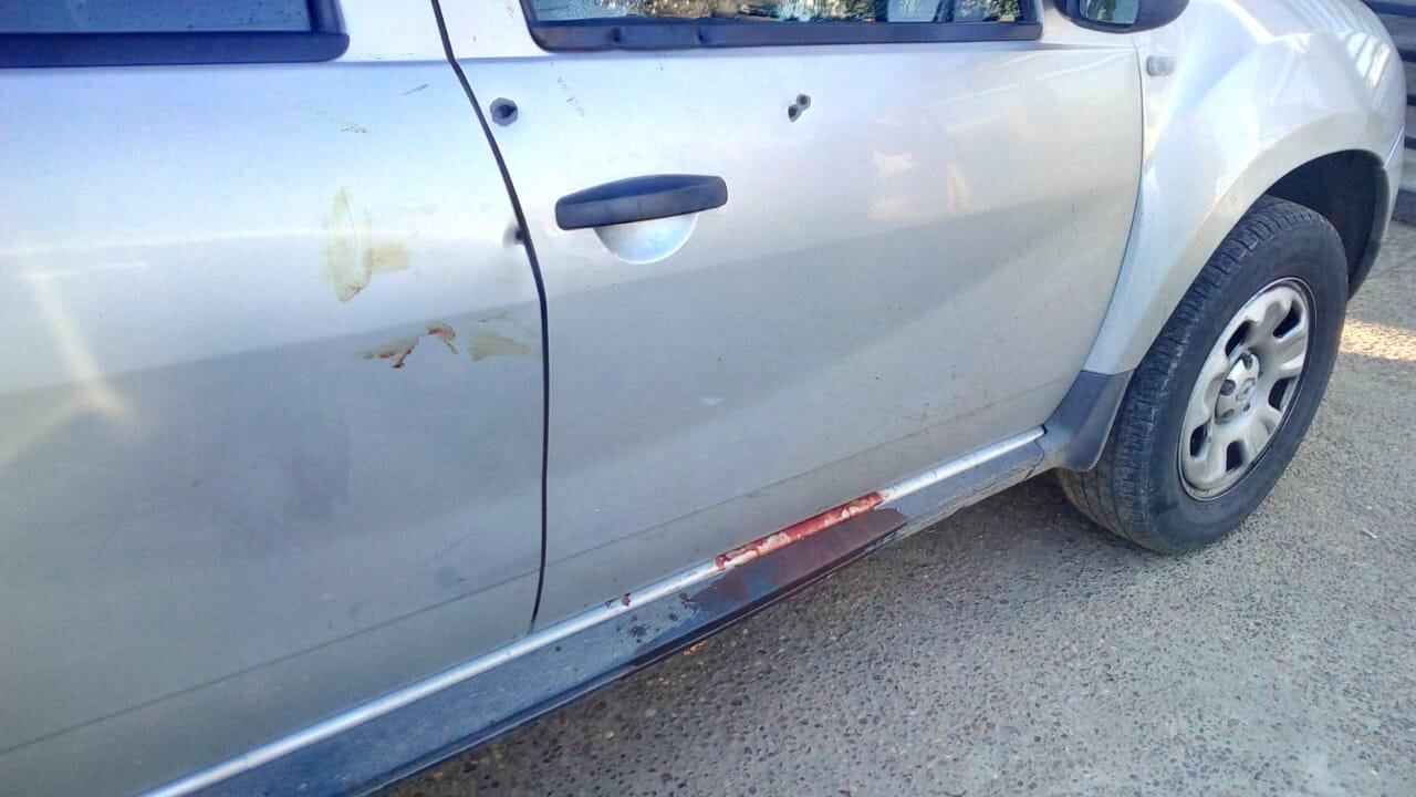 El coche en el que iban las víctimas fue trasladado a la Comisaría 32°.