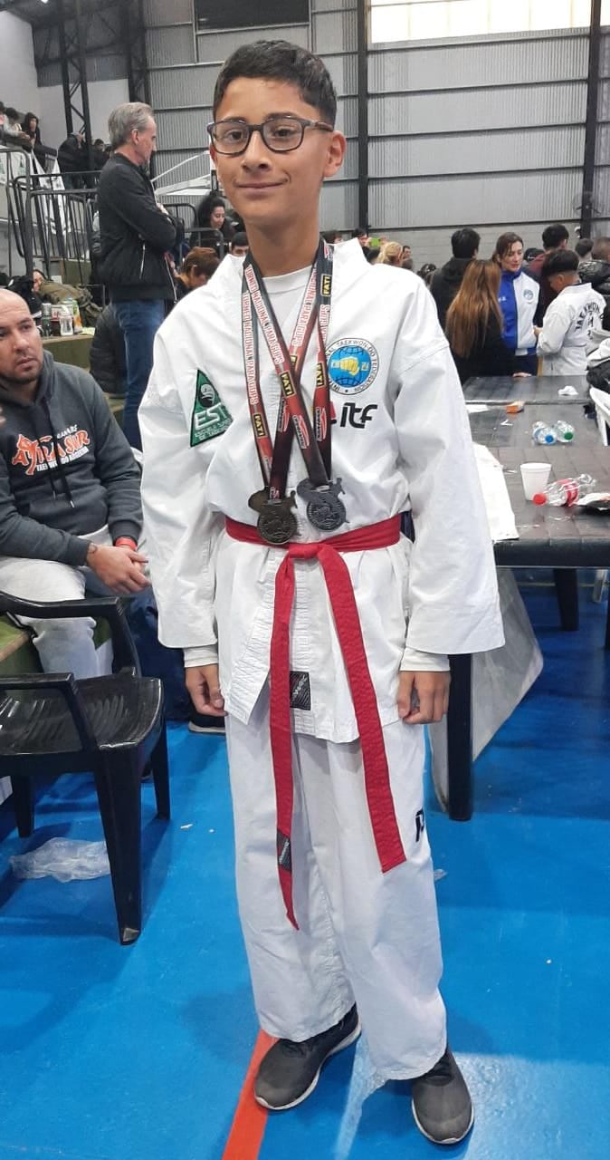 Buenos resultados de los integrantes del programa de Asistencias de Técnicas de taekwondo de la  Dirección de Deportes de Tres Arroyos